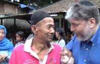 Rabbi Tovia Singer’s Indonesian Synagogue Joined by Muslim Community to Feed the Poor of Jakarta